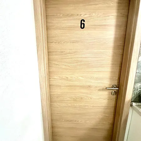 Hirsch 3* Berg bei Ravensburg